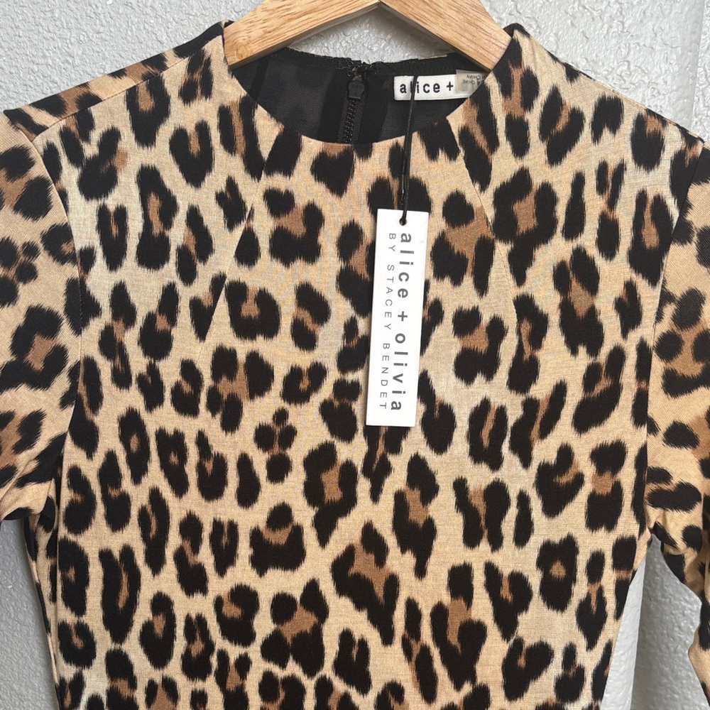 Alice + Olivia Animal Print Long Sleeve Dress - Picture 4 of 7